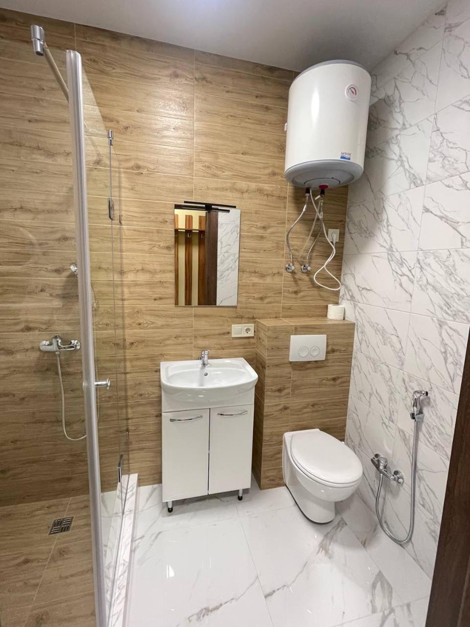 Pierre Apartments Одесса Экстерьер фото