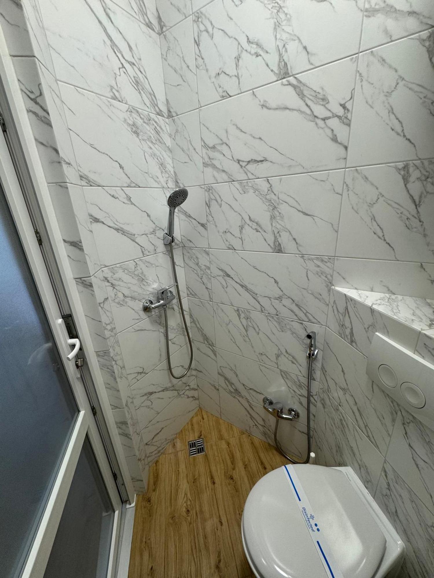 Pierre Apartments Одесса Экстерьер фото
