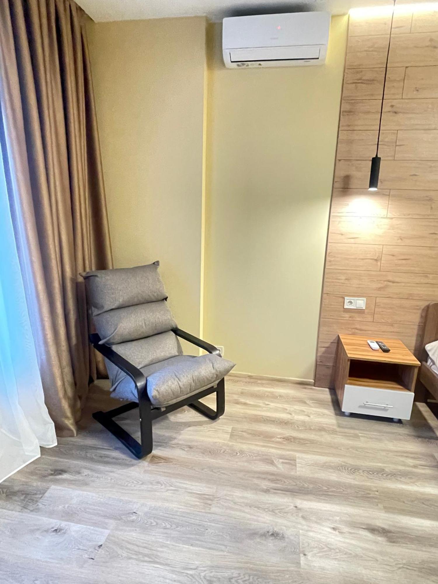 Pierre Apartments Одесса Экстерьер фото